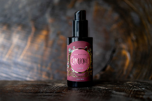 Love Mood: Bruma Botánica de Conexión y Romance